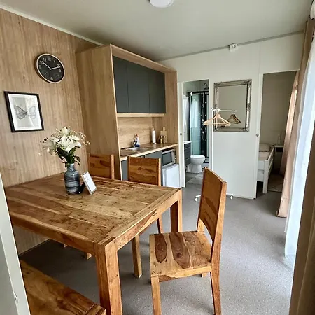Apartment Tynihaus *